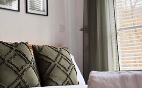 Kelham Riverside Loft,Free Parking,Gym, River View